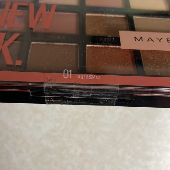Maybelline Nudes of New York Eyeshadow - Picture 2 of 5